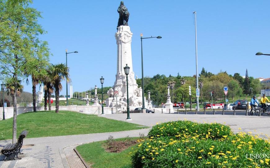 Comfortable Apartment In Marques De Pombal Lissabon Exterior foto